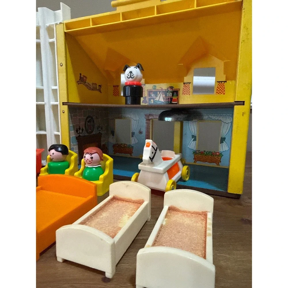Vintage Fisher-Price Little People Play Family House 952 Blue Yellow 1970s Set